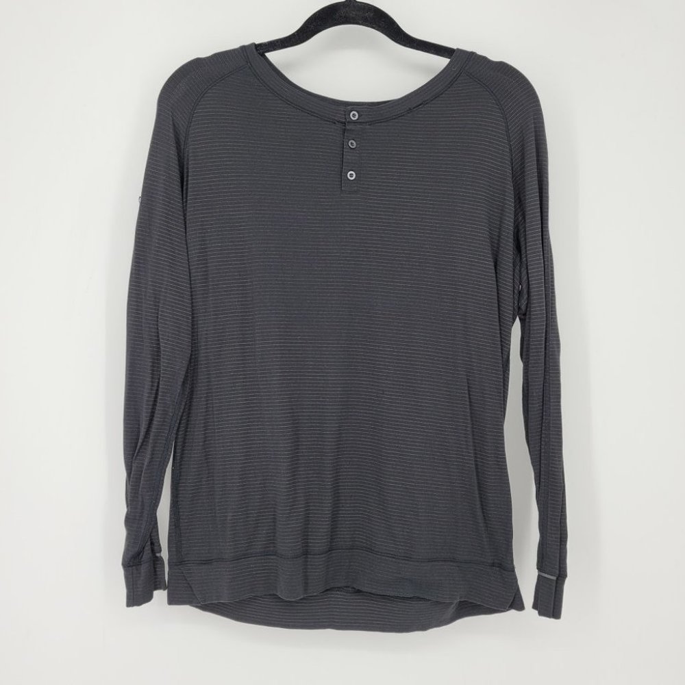 Lululemon Black Striped Lightweight Athletic Striped Long Sleeve Henley Top Sz 8